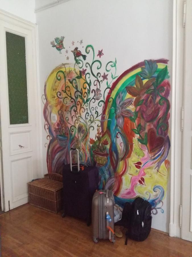 Black Dog Hostel บูดาเปสต์ ภายนอก รูปภาพ
